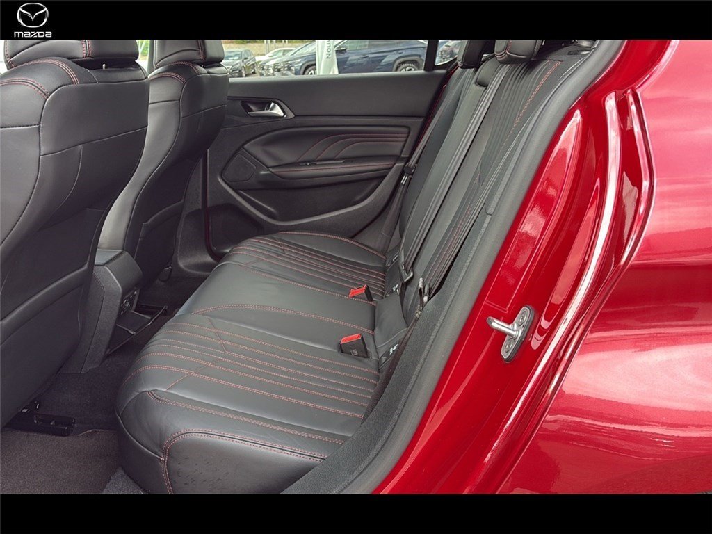 peugeot - Visuel 16