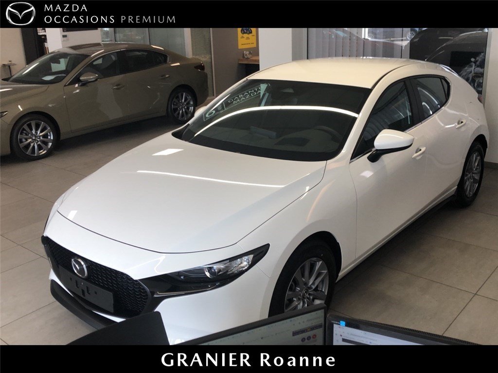 En savoir plus sur MAZDA3