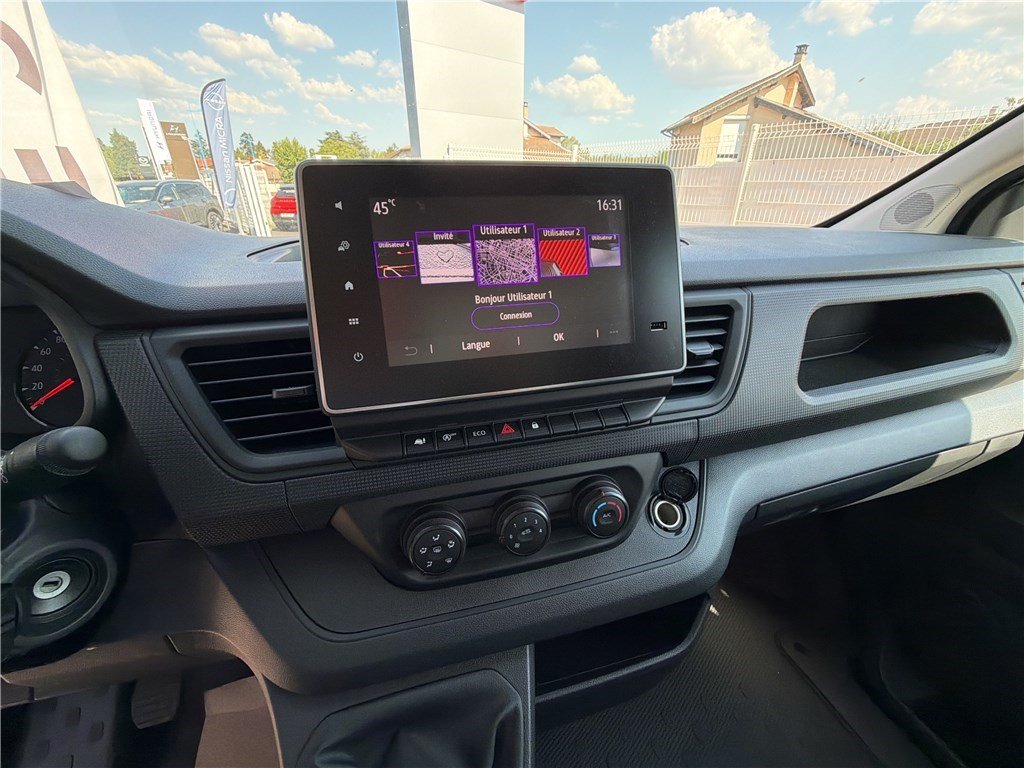 nissan - Visuel 7