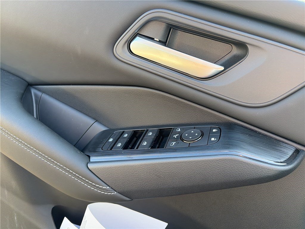 nissan - Visuel 12