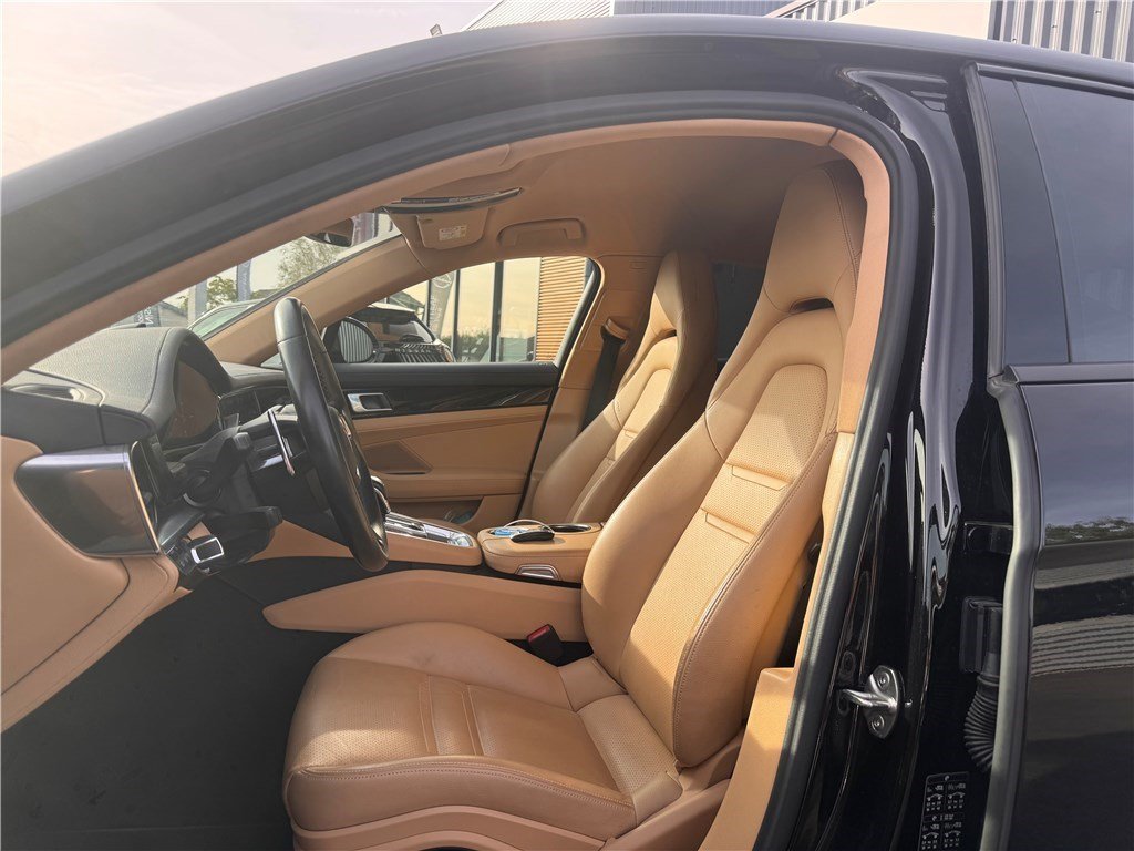 porsche - Visuel 4